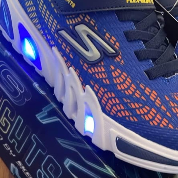 BRAND NEW boy youth skechers flex glow elite light up velcro shoes size 3Y & 4Y - Picture 6 of 9